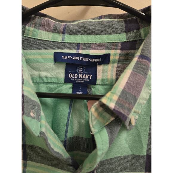 Very Good L Old Navy Button-Down Shirt - Picture 2 of 2